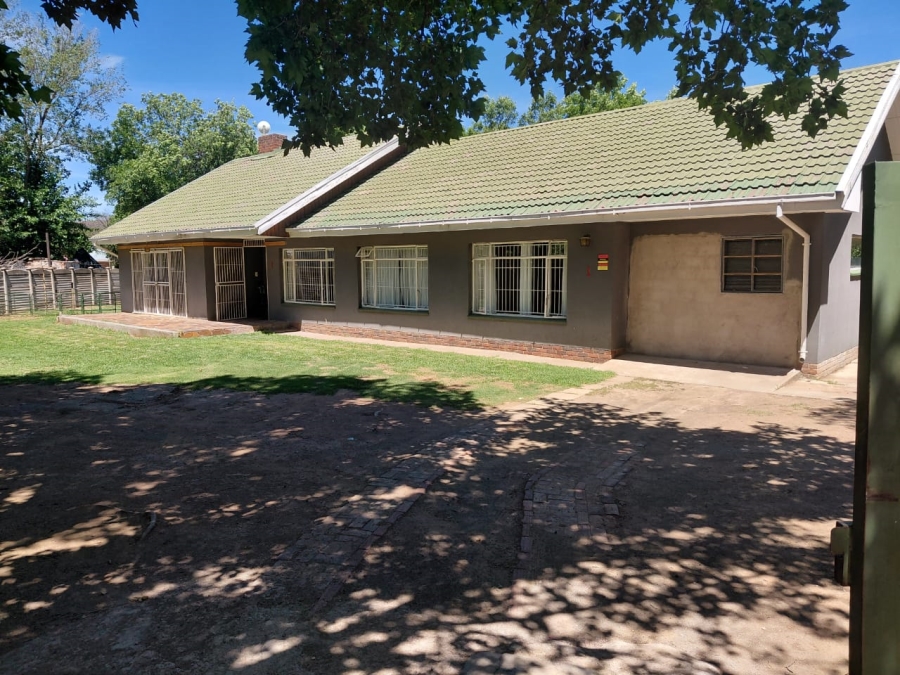 3 Bedroom Property for Sale in Burgersdorp Eastern Cape
